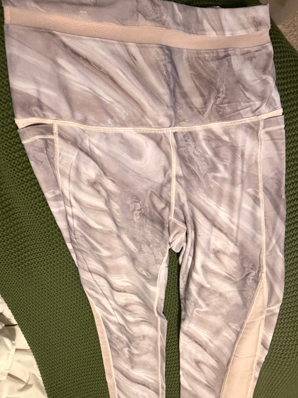 Calia - Women’s Marble Print Active Leggings in Pink/Light Gray